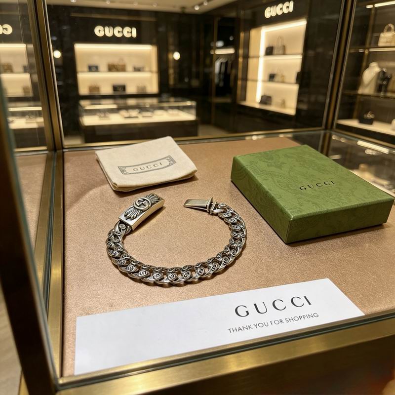 Gucci Bracelet 06yxs79